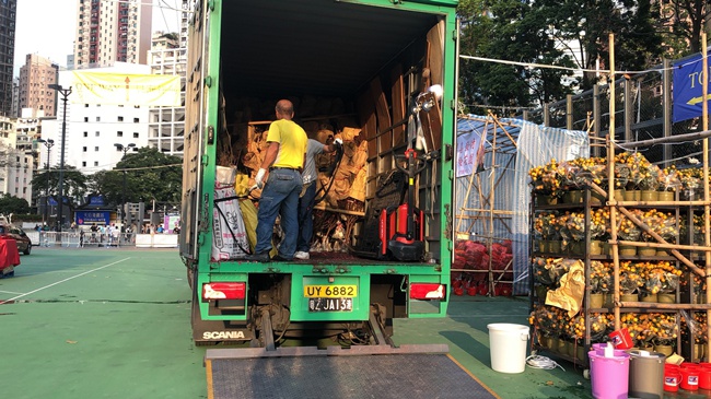 中港貨運(yùn)噸車限載及尾箱尺寸介紹